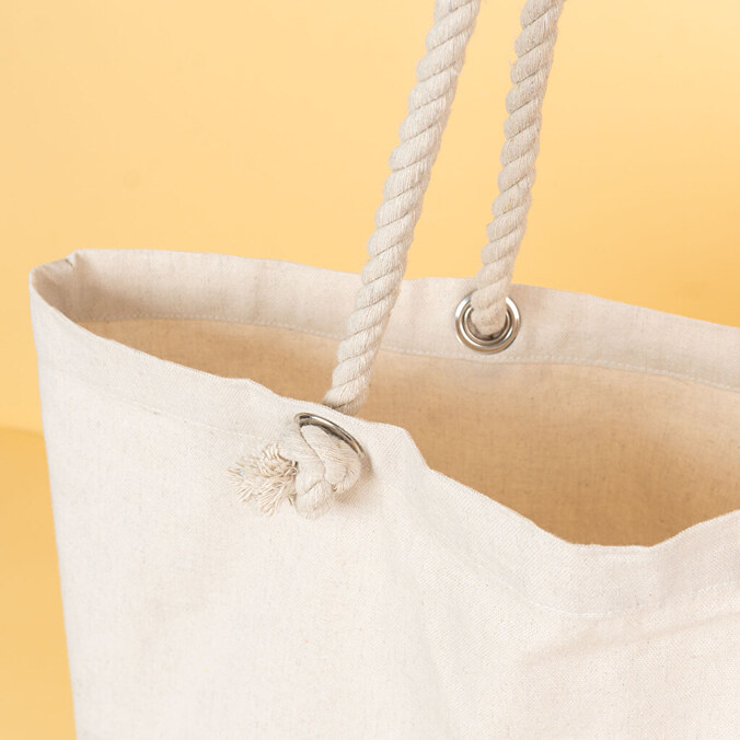 Bestickte Strandtasche