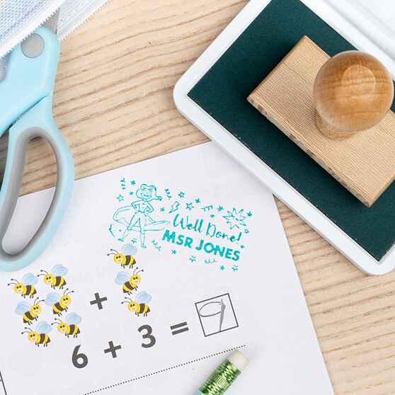 Tampons en bois personnalisés avec des photos et des textes Tampons en bois personnalisés avec des photos et des textes
