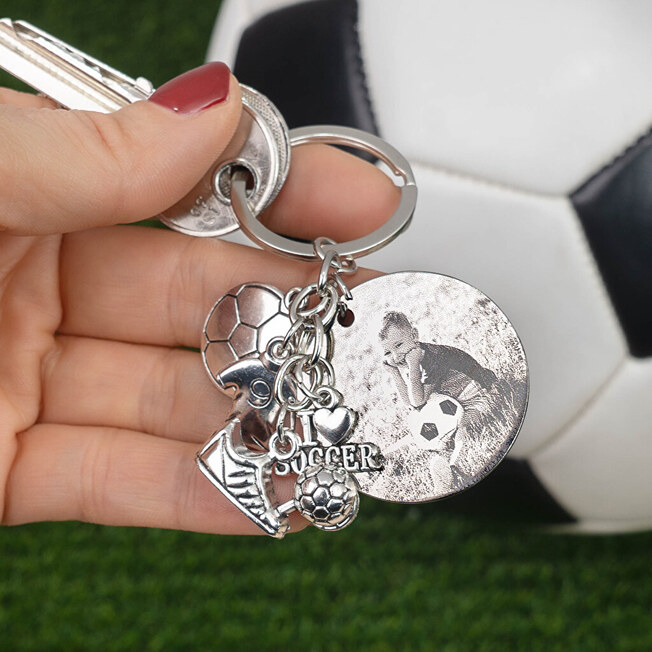 Porte clés ballon de football personnalisé avec une gravure