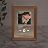 Portafoto luminoso personalizzato in legno