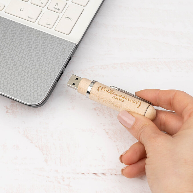 USB pen graveren