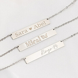 Engraved bar necklace