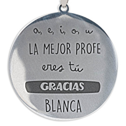 (a, e, i, o, u) profesora chica