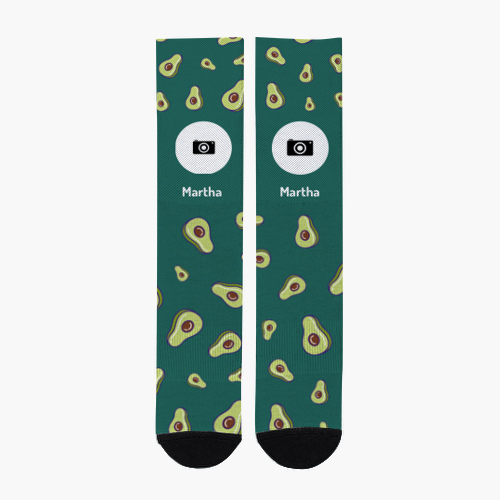 Socken mit Avocados